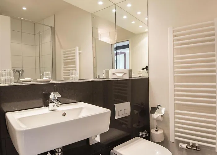 Hotel Western International 3*