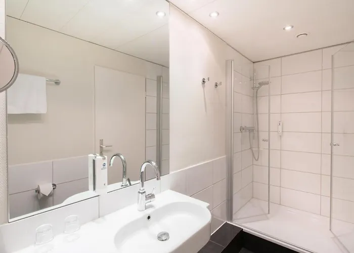 Hotel Western International 3*