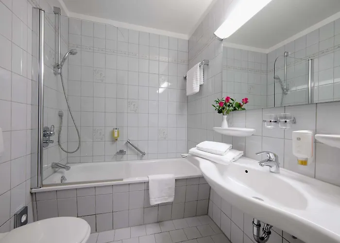 Hotel Western International 3*